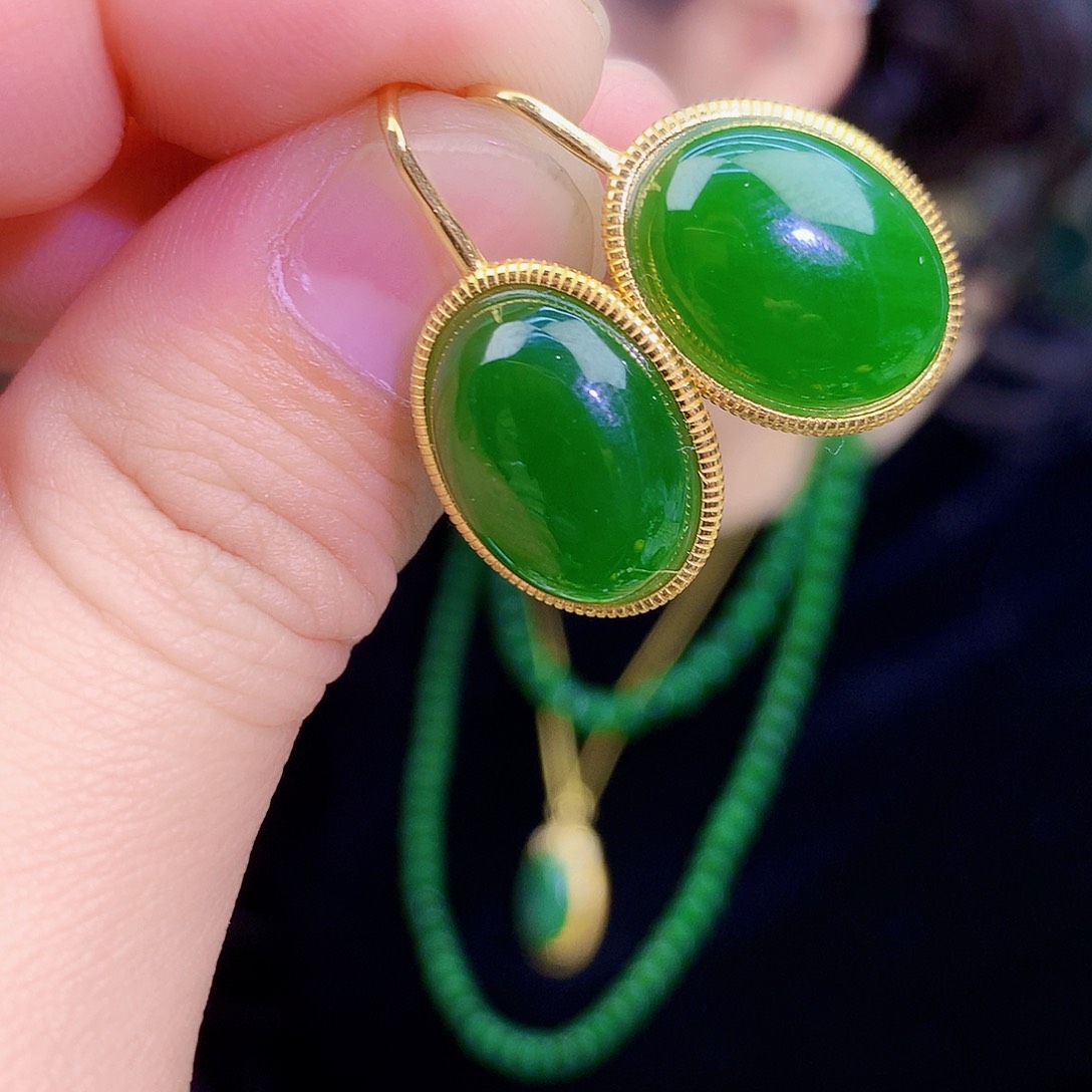 吊坠(不含链)银S925镶嵌和田玉（碧玉）耳钉