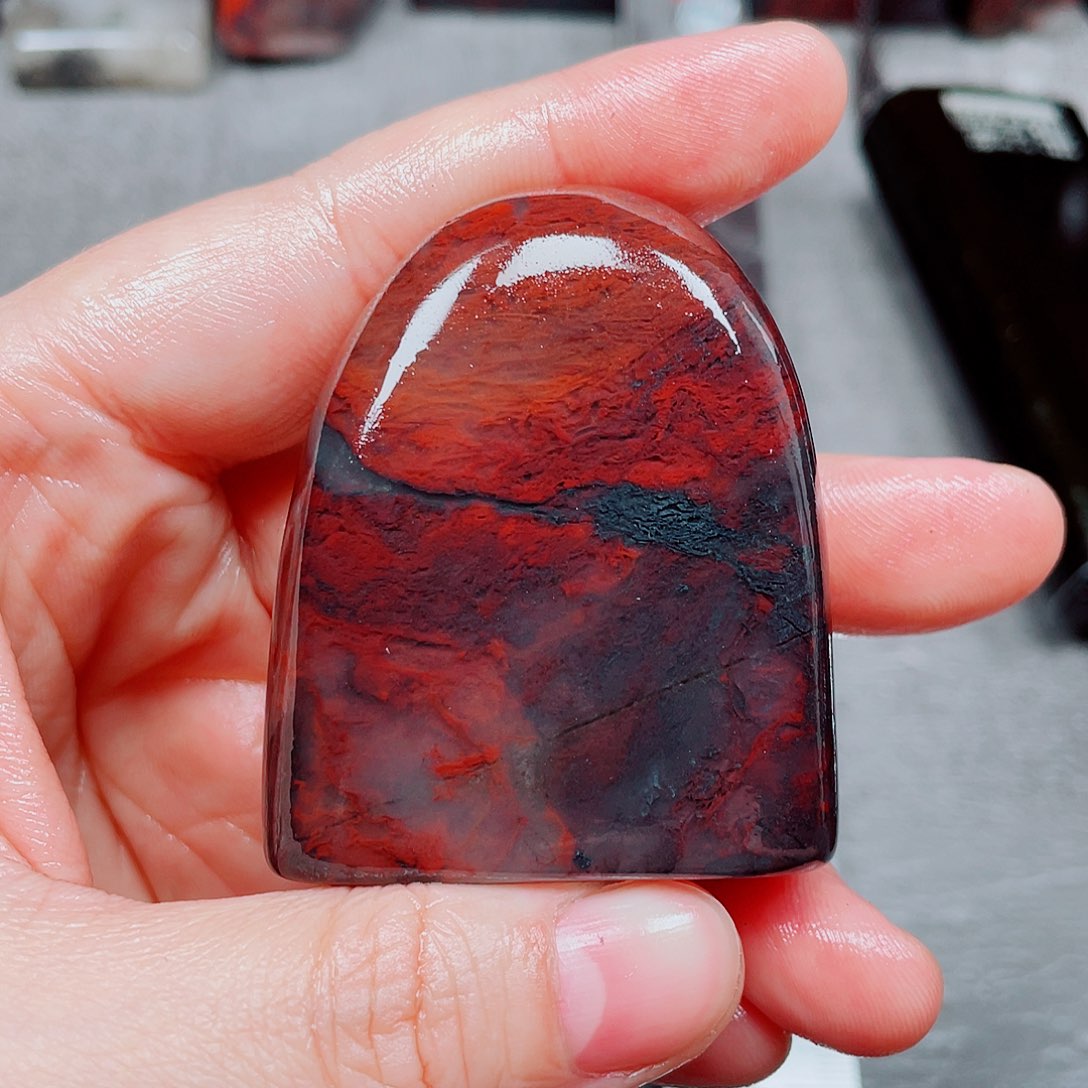 桂林鸡血玉素章镇尺随形手把17