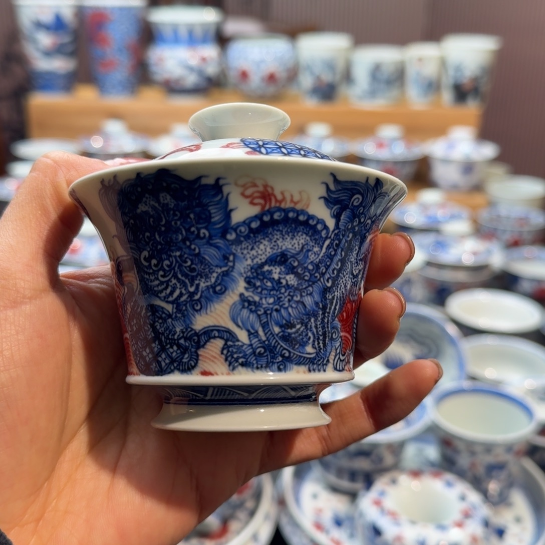 微瑕狮子绣球盖碗盖碗