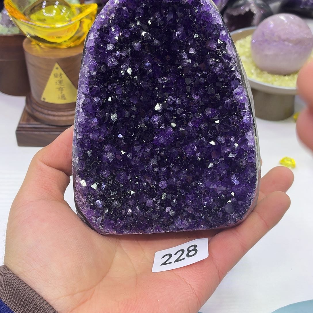 水晶未镶嵌大型摆件（非配饰）