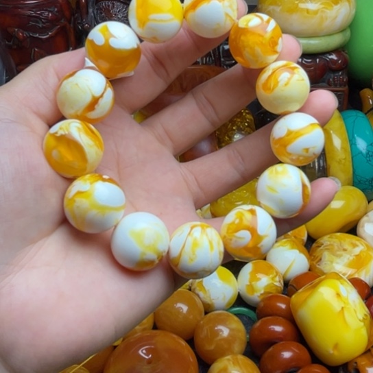 未镶嵌琥珀手串蜜蜡
