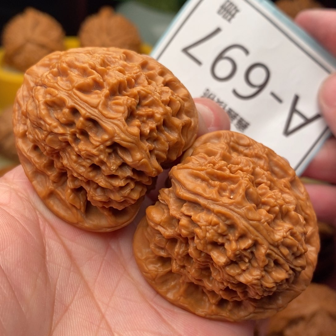 文玩核桃把件南疆42