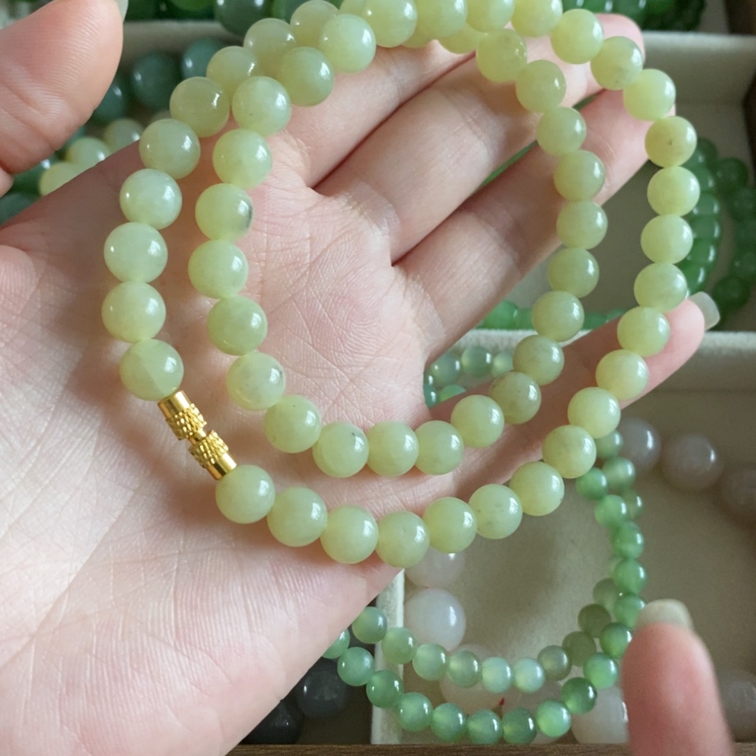 和田玉（黄玉）未镶嵌颈饰