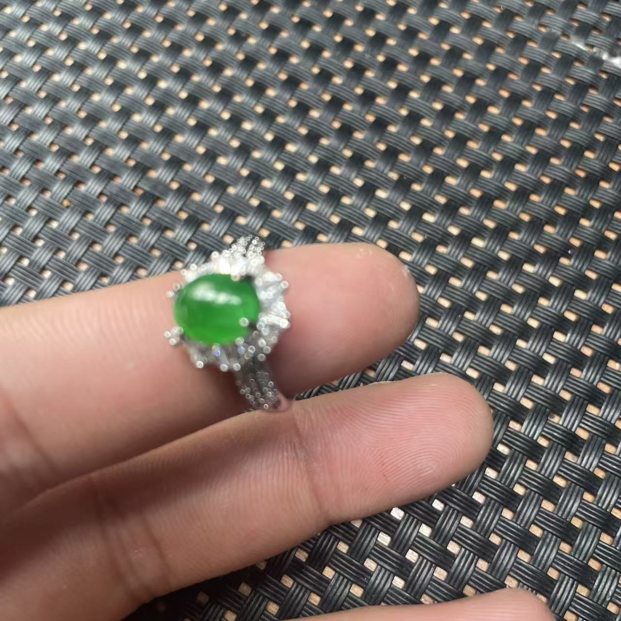 【玉经纶】176419/Q68-天然A货翡翠戒指-多样性发其一