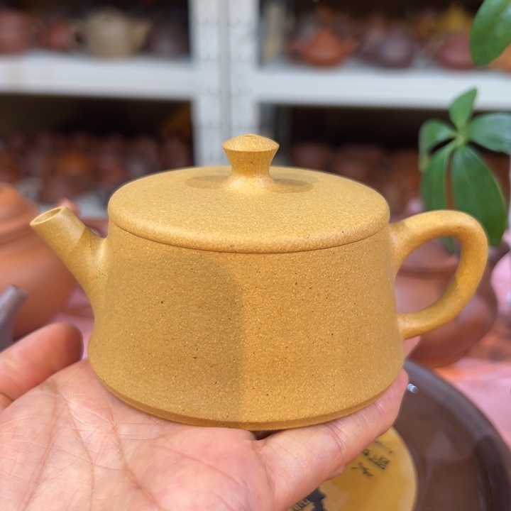茶壶紫砂黄金段云柱150cc