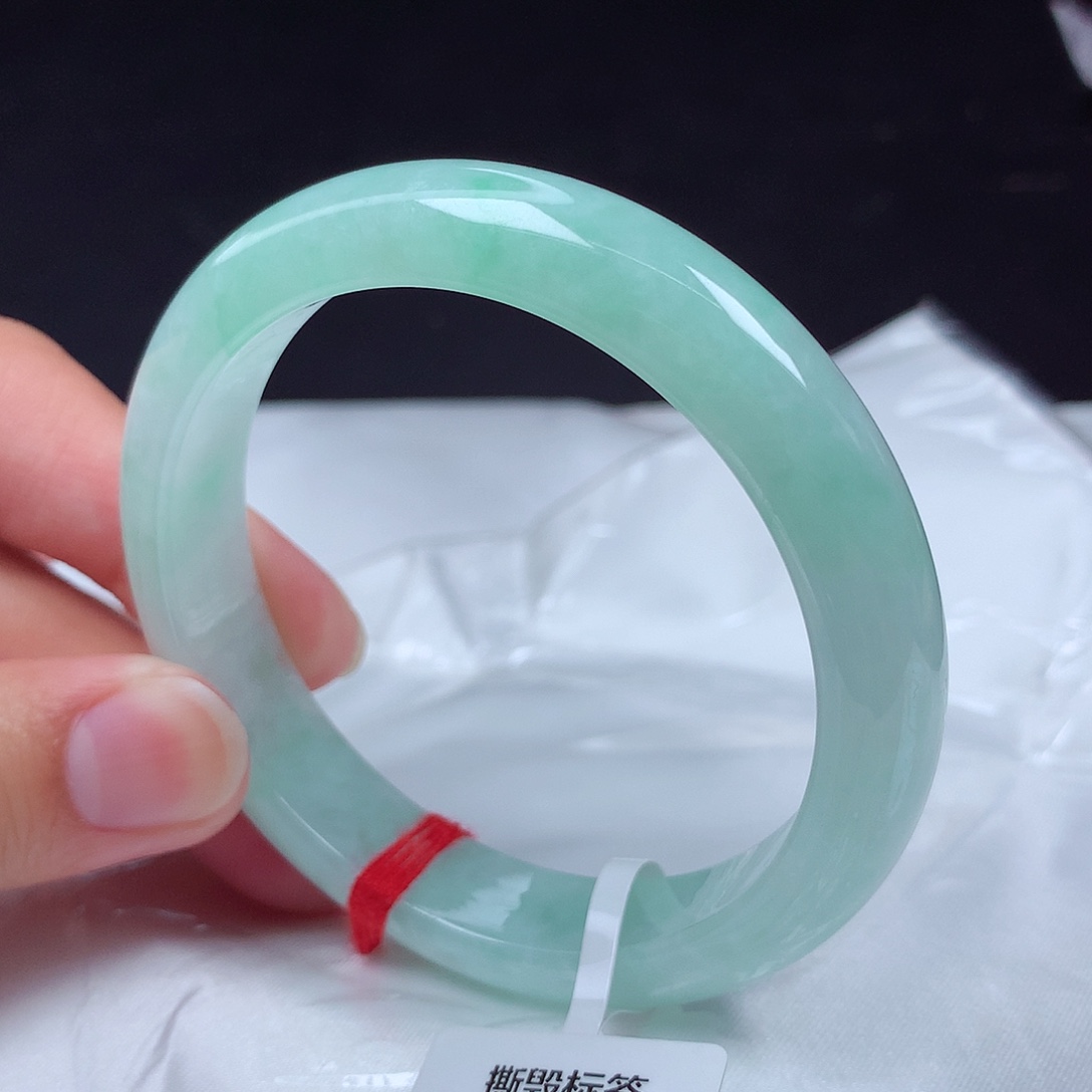 翡翠手镯未镶嵌58圈48小时鉴赏y301921