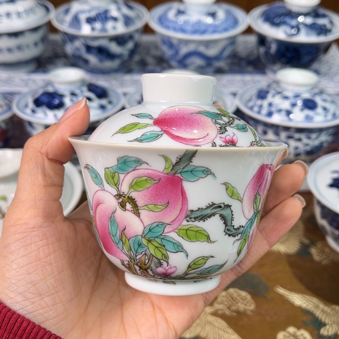 微瑕盖碗。。。。。。。。。。。。。。。