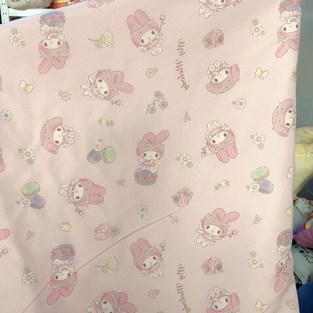 150200 厘米。  被套涤纶一条