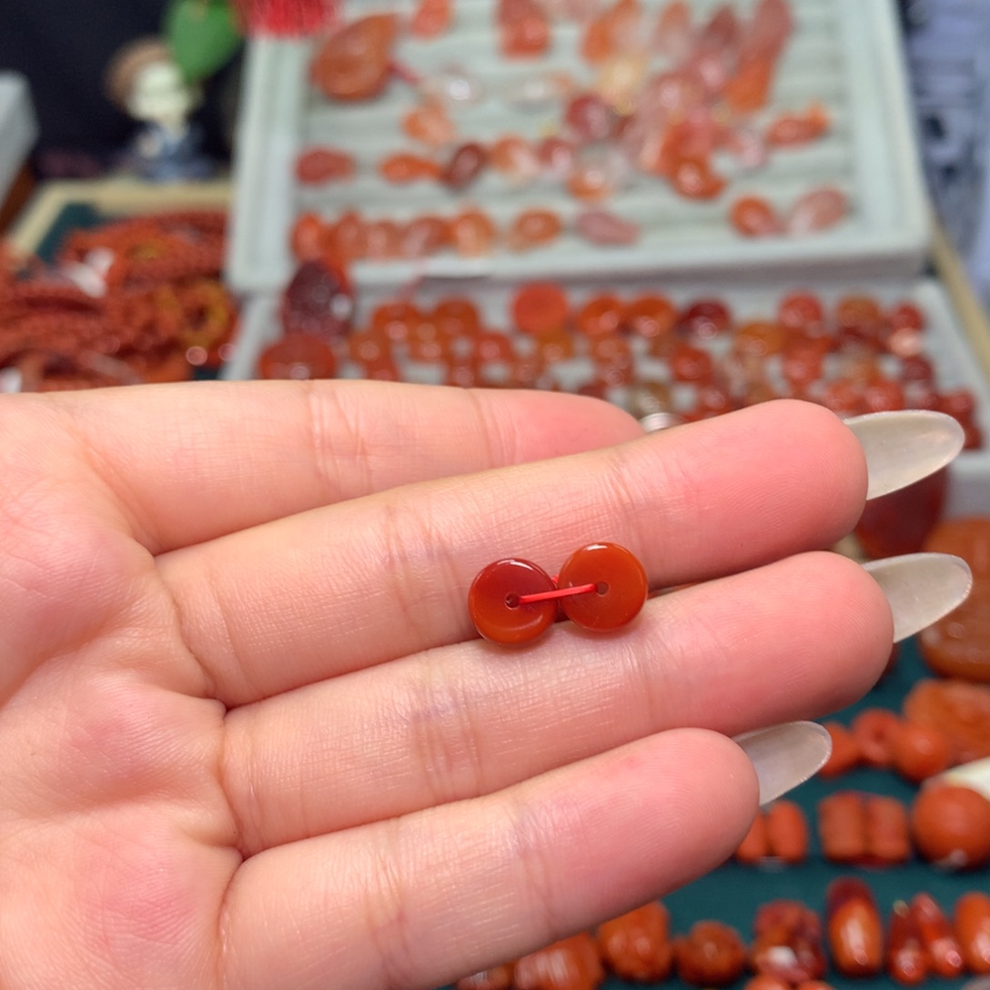 【闪购商品】南红玛瑙隔片未镶嵌
