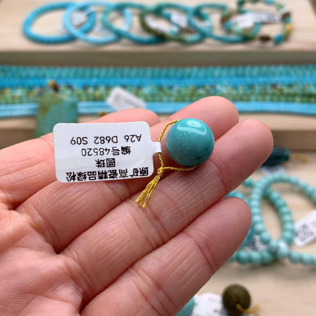 绿松石珠宝奇石未镶嵌