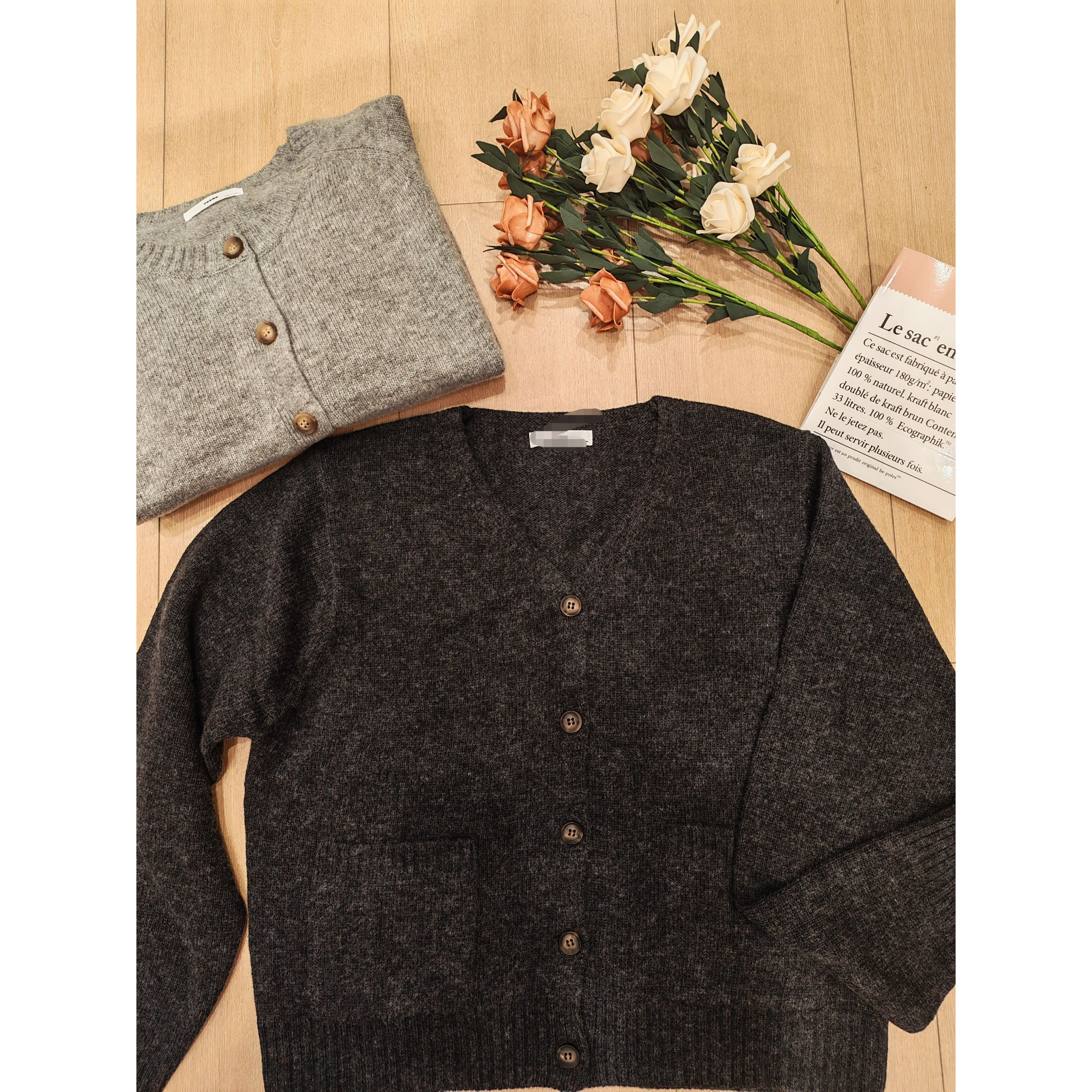 【奈野喜】韩国正品代购/针织V领纽扣开衫【NO退NO换】