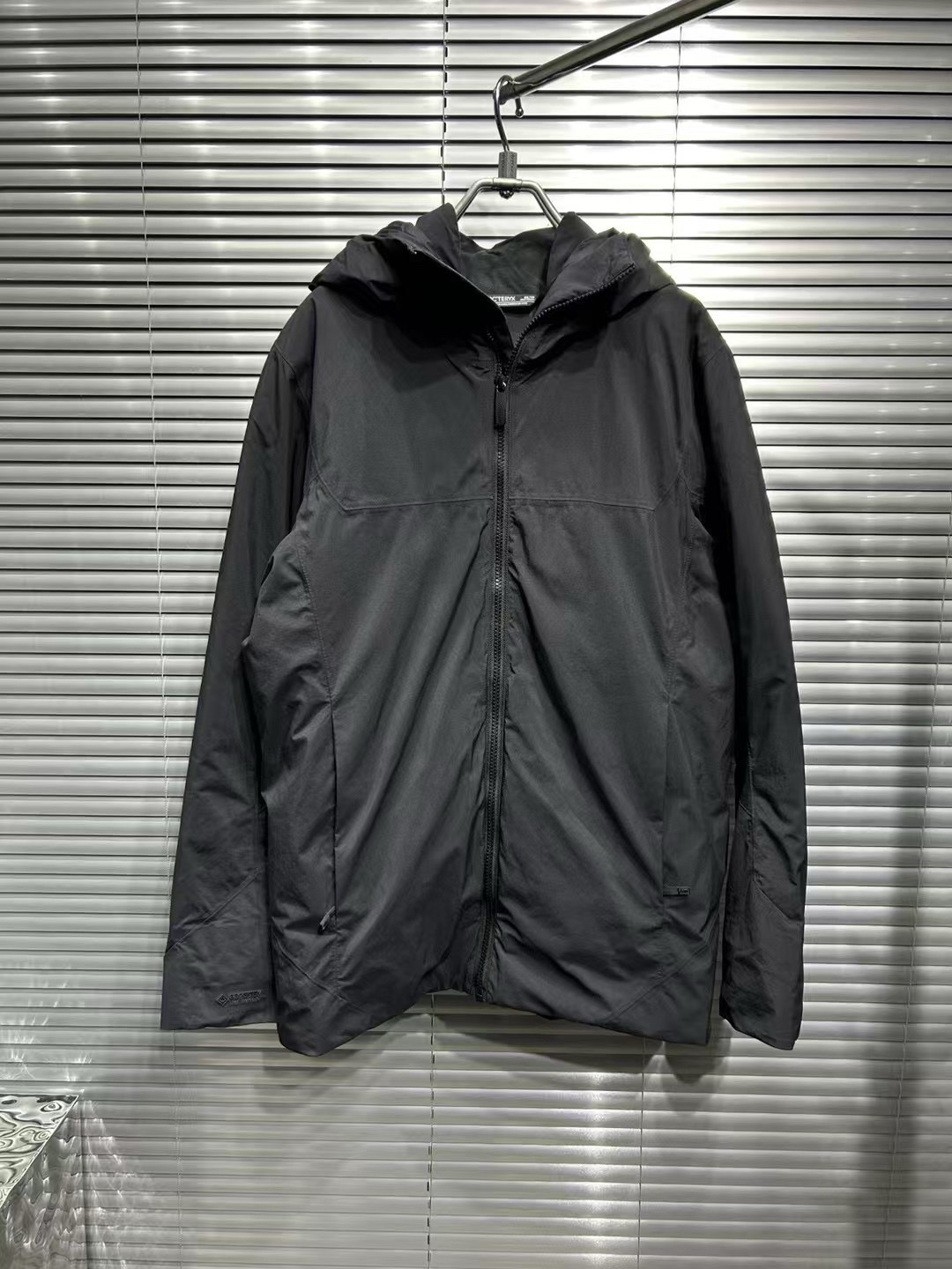 全新未使用 ARC'TERYX/始祖鸟 黑色羽绒棉衣拉链外套xs码