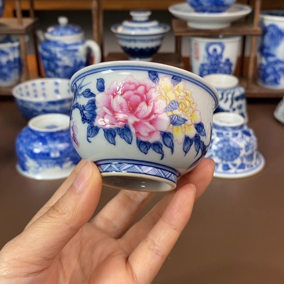 景德镇陶瓷手工手绘