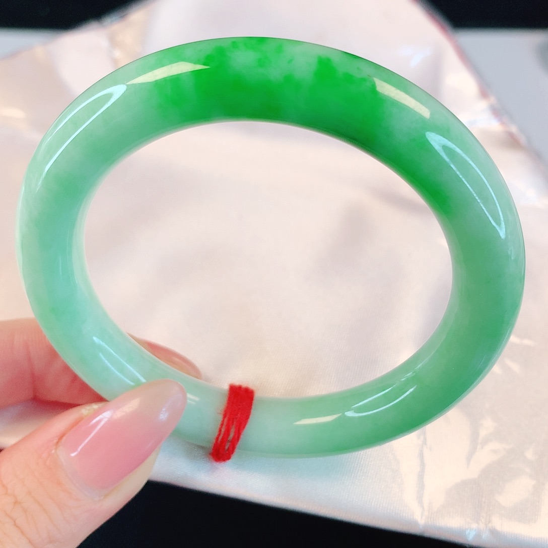 翡翠手镯未镶嵌2801翡翠