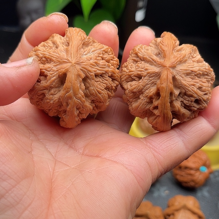 桃核把件大粗筋边49