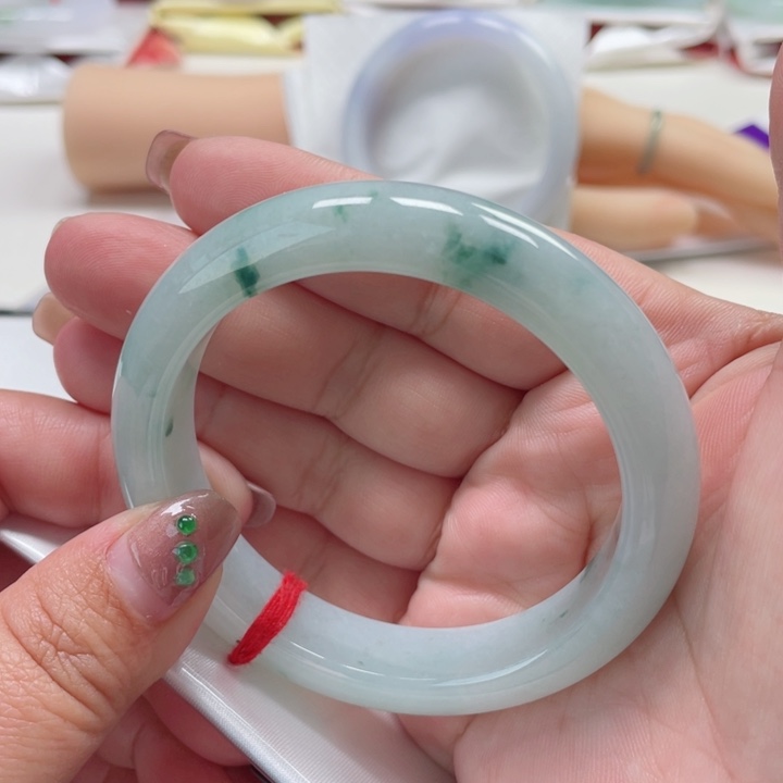 翡翠手镯未镶嵌缅甸翡翠手镯57圈