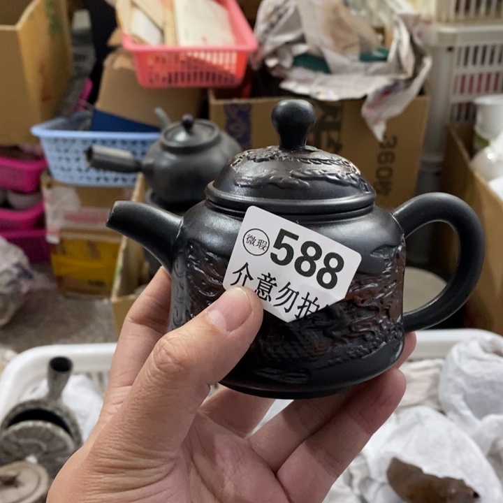 陶瓷艺术品及陶瓷壶