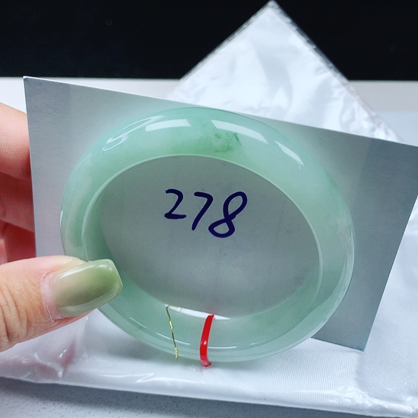 【闪购商品】翡翠未镶嵌手镯 正圈54+