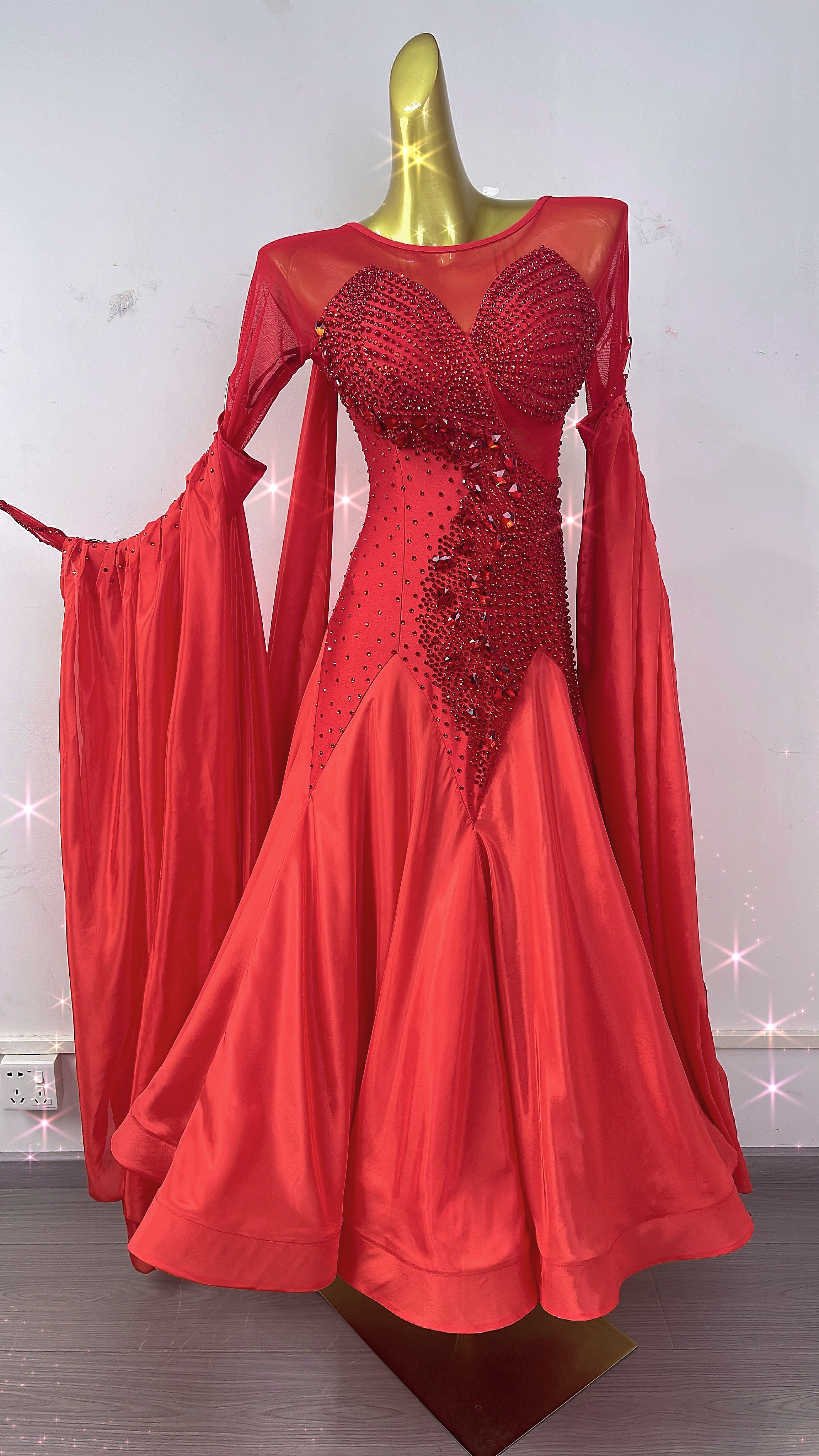 舞依阁高档定制款红色进口料摩登舞裙国标华尔兹交谊舞定制连衣裙