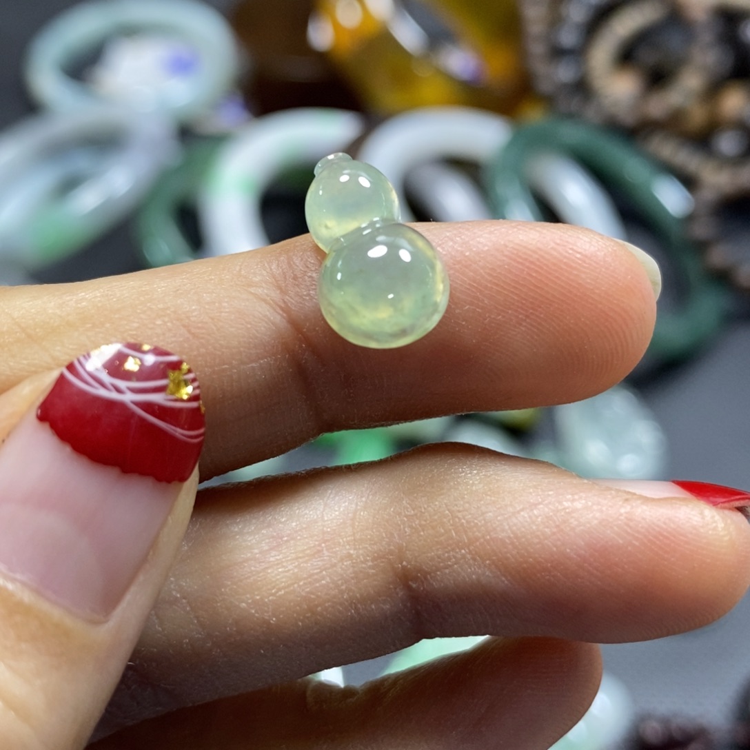 定制翡翠未镶嵌戒面