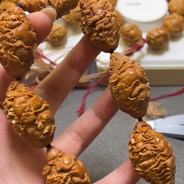 加***带橄榄核吊坠橄榄核雕