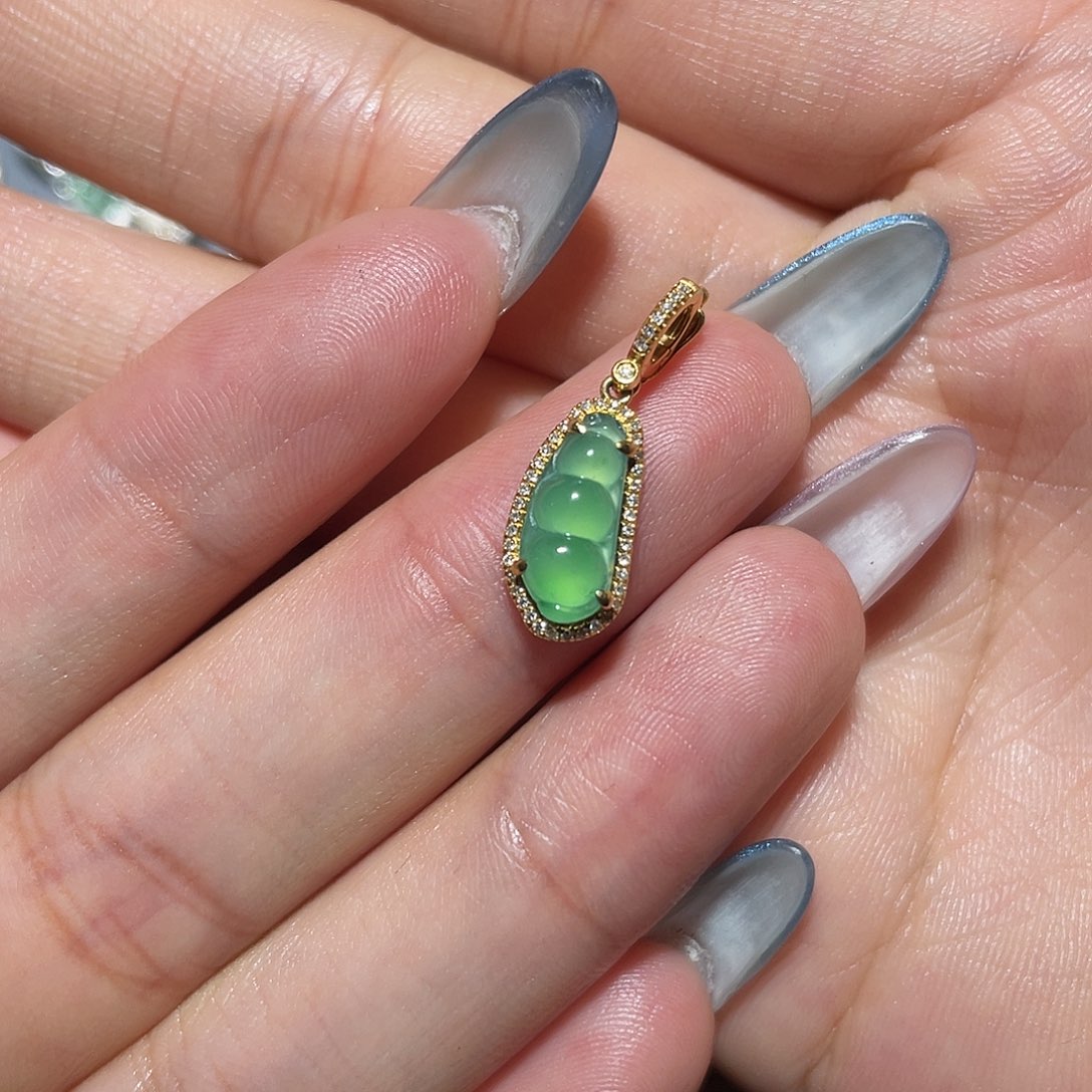 翡翠18K金镶嵌吊坠(不含链)