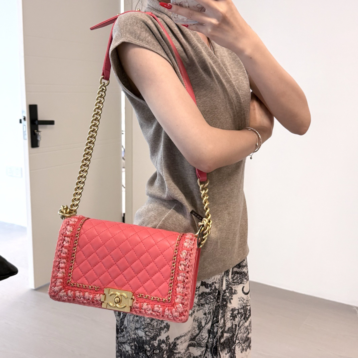 95新 Chanel/香奈儿 chanel海棠红leboy金扣菱格单肩斜挎包