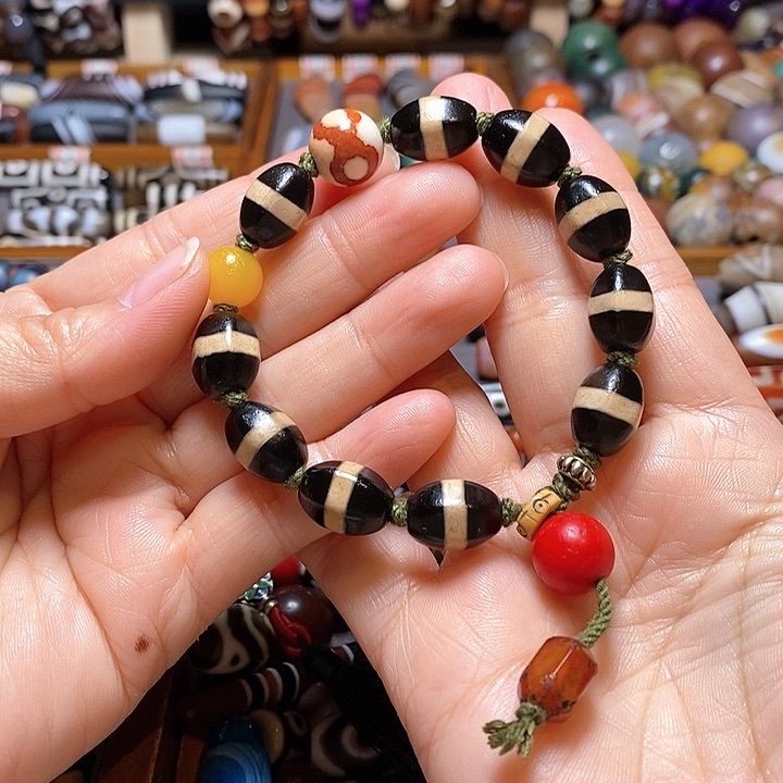 玛瑙/玉髓颈饰未镶嵌静**