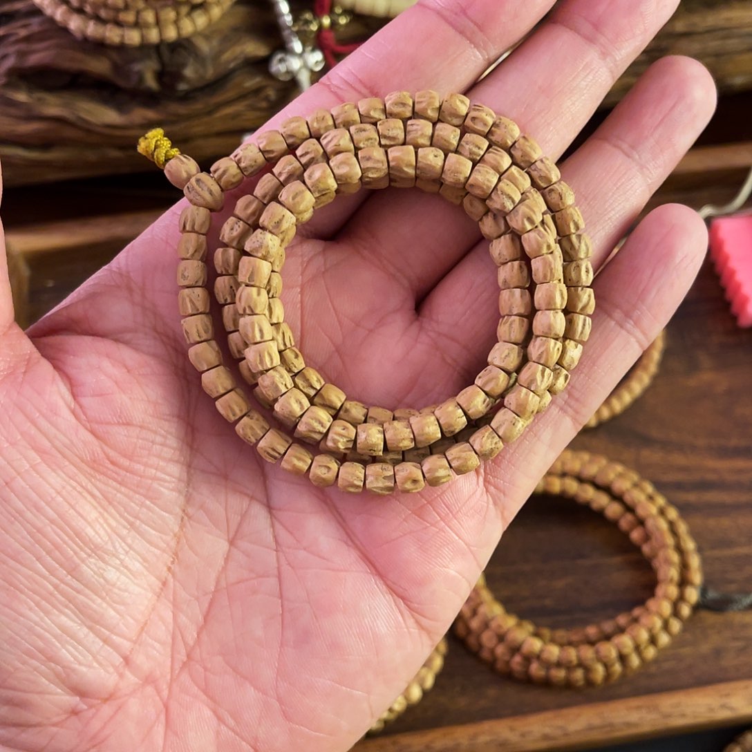 柏香籽/百香籽吊坠D*