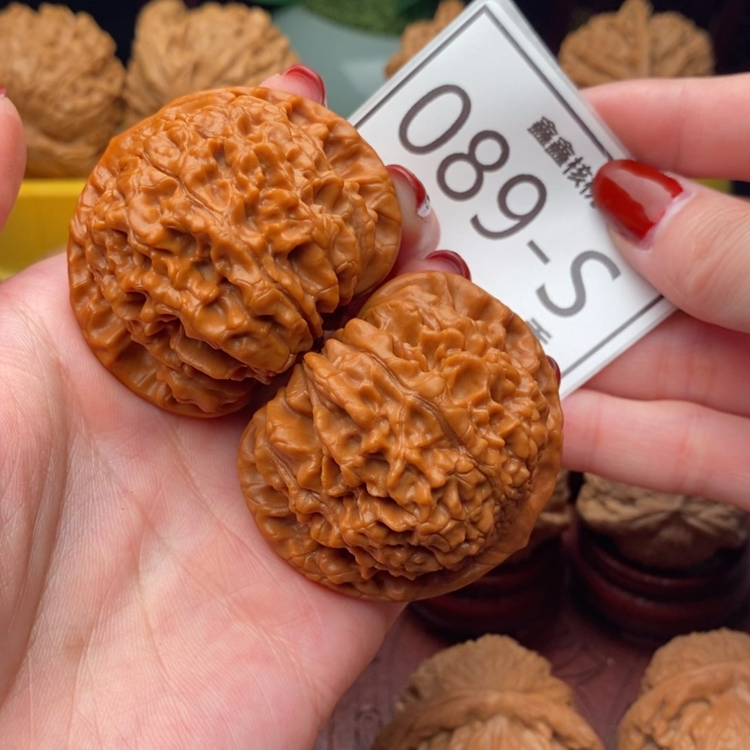 文玩核桃把件官帽48