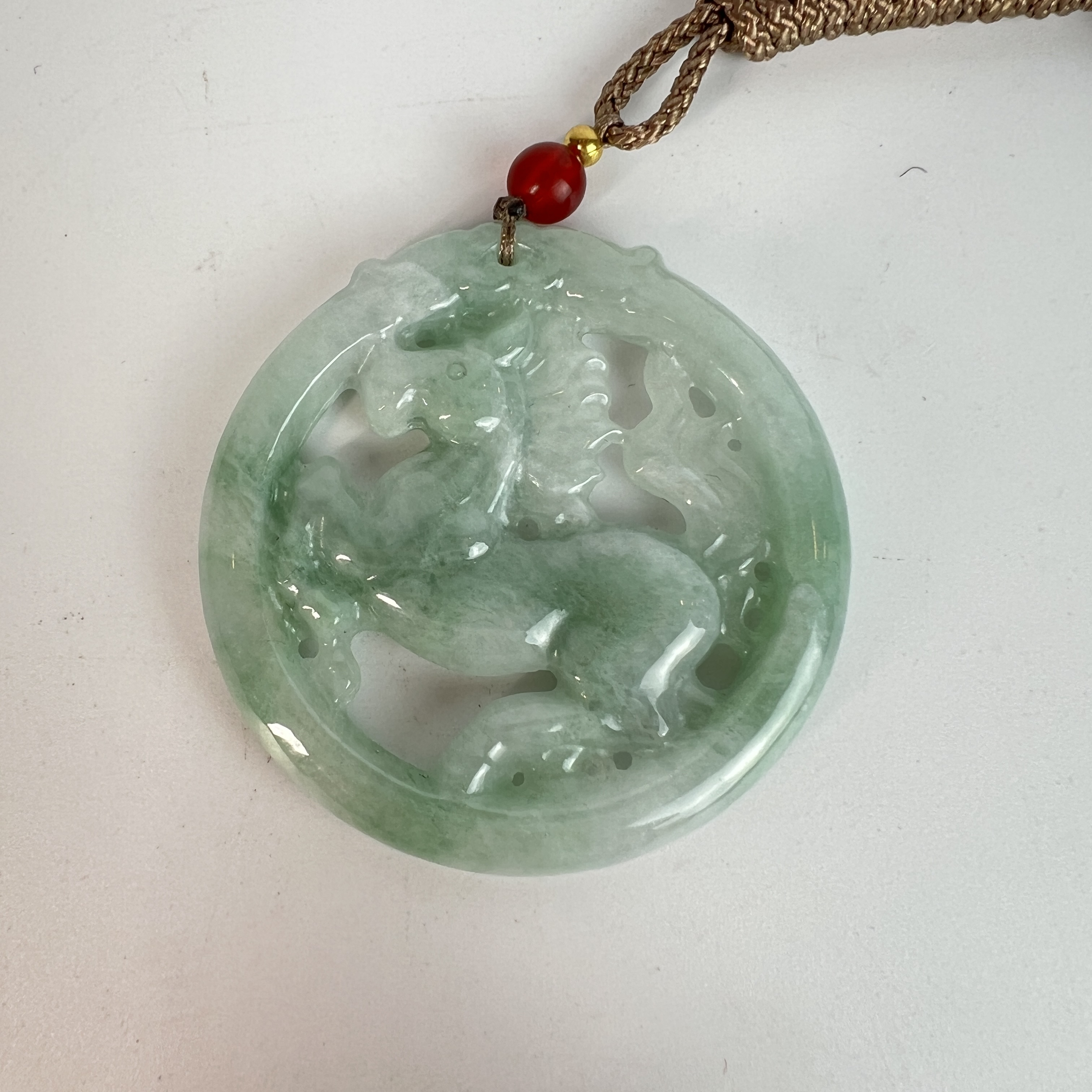 TM 111504 近现代 翡翠雕马纹挂件