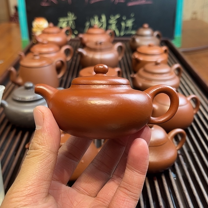 紫砂茶壶原矿朱泥扁柿圆100cc