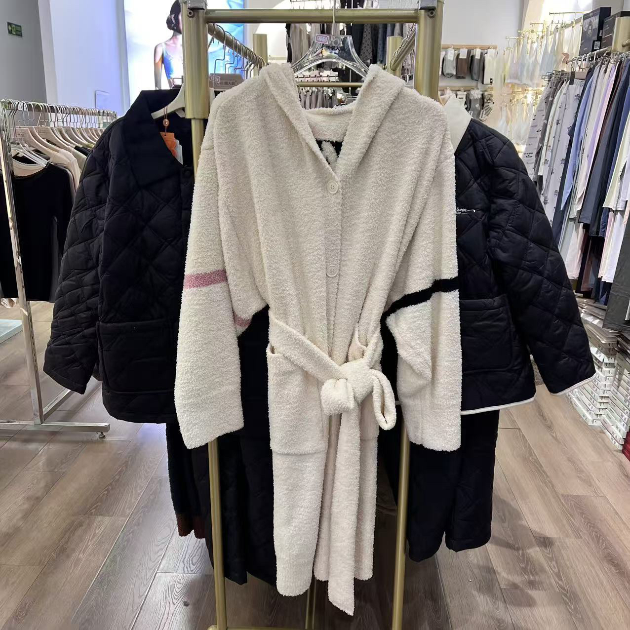 25新款半边绒睡袍加厚加绒保暖女士浴袍舒适柔软家居服