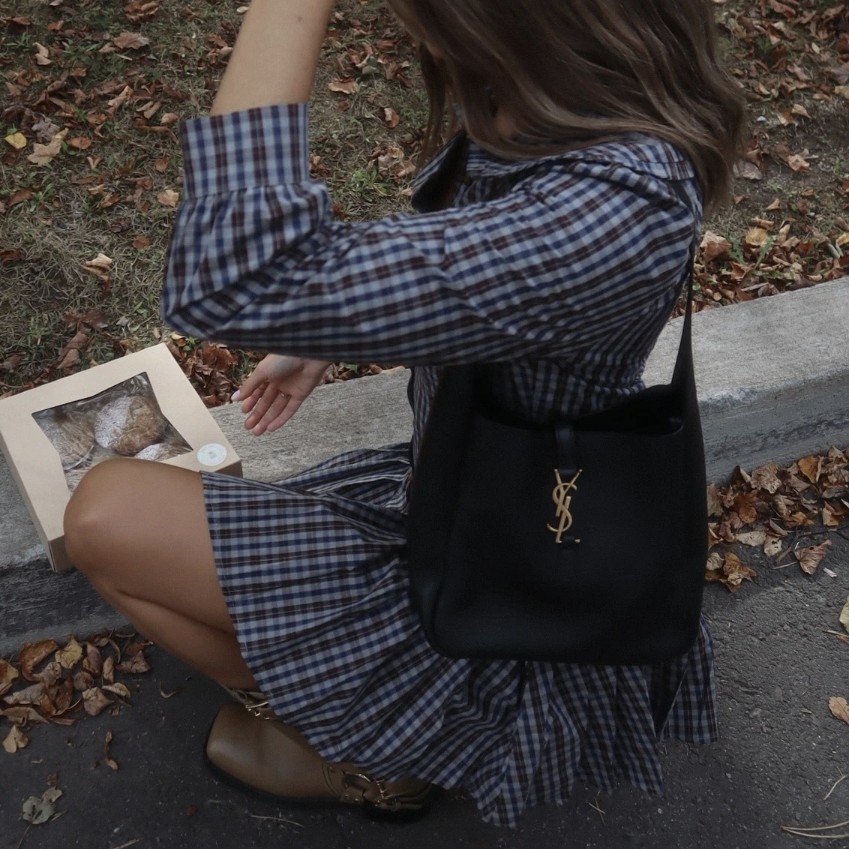 未使用 YSL/圣罗兰 圣罗兰hobo小号23年  12901