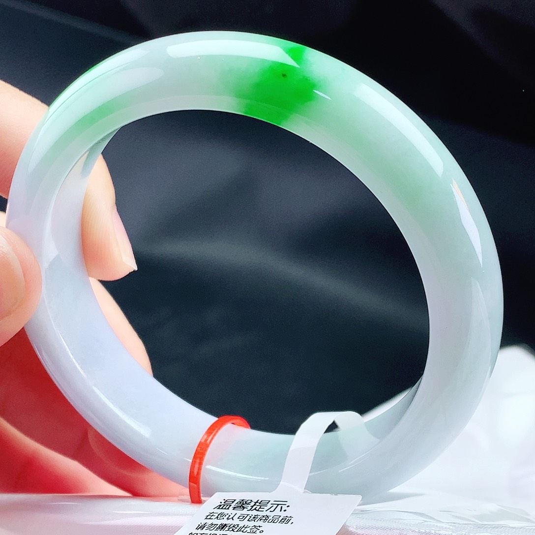 未镶嵌手镯翡翠60圈