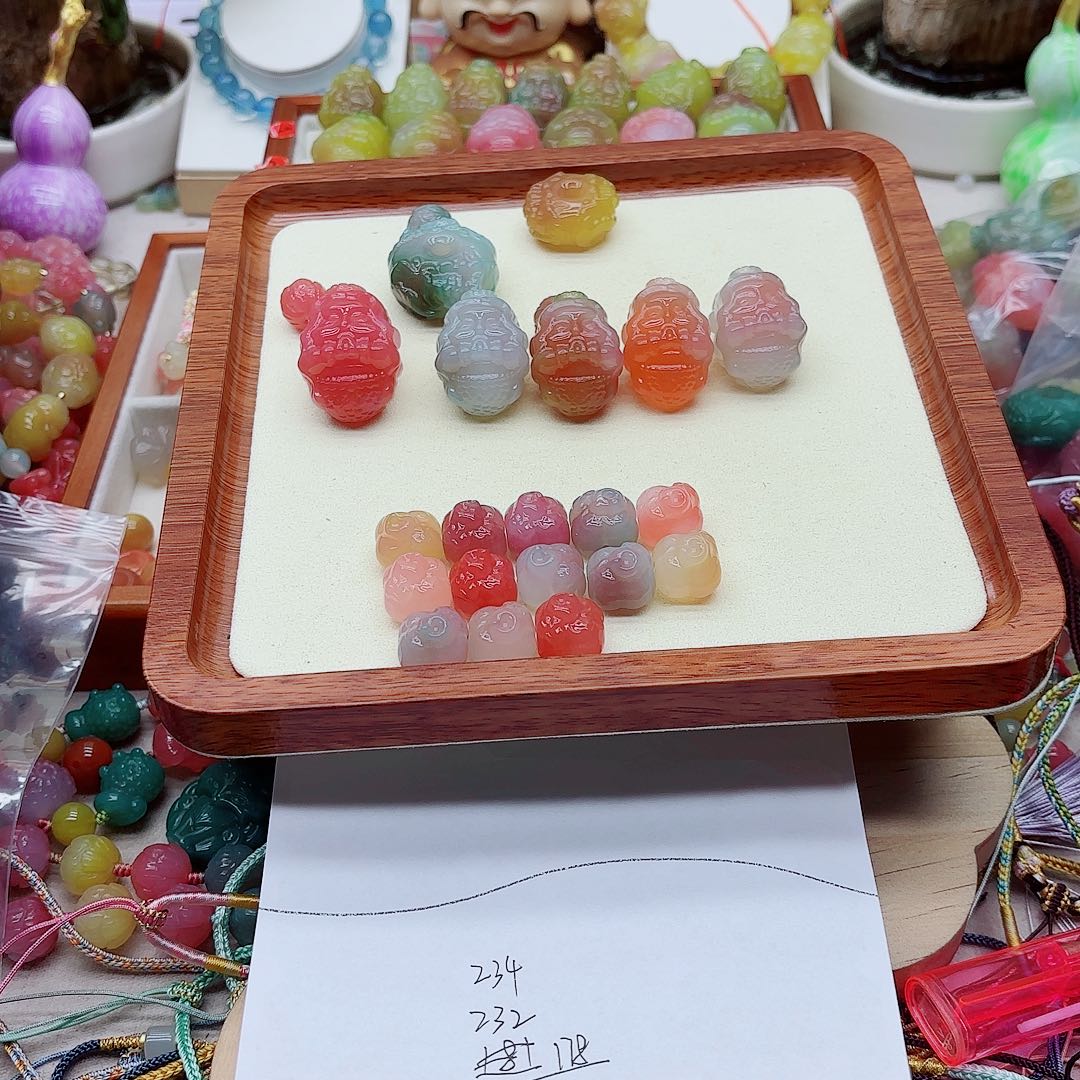 L***࿐玛瑙/玉髓未镶嵌手链盐源22