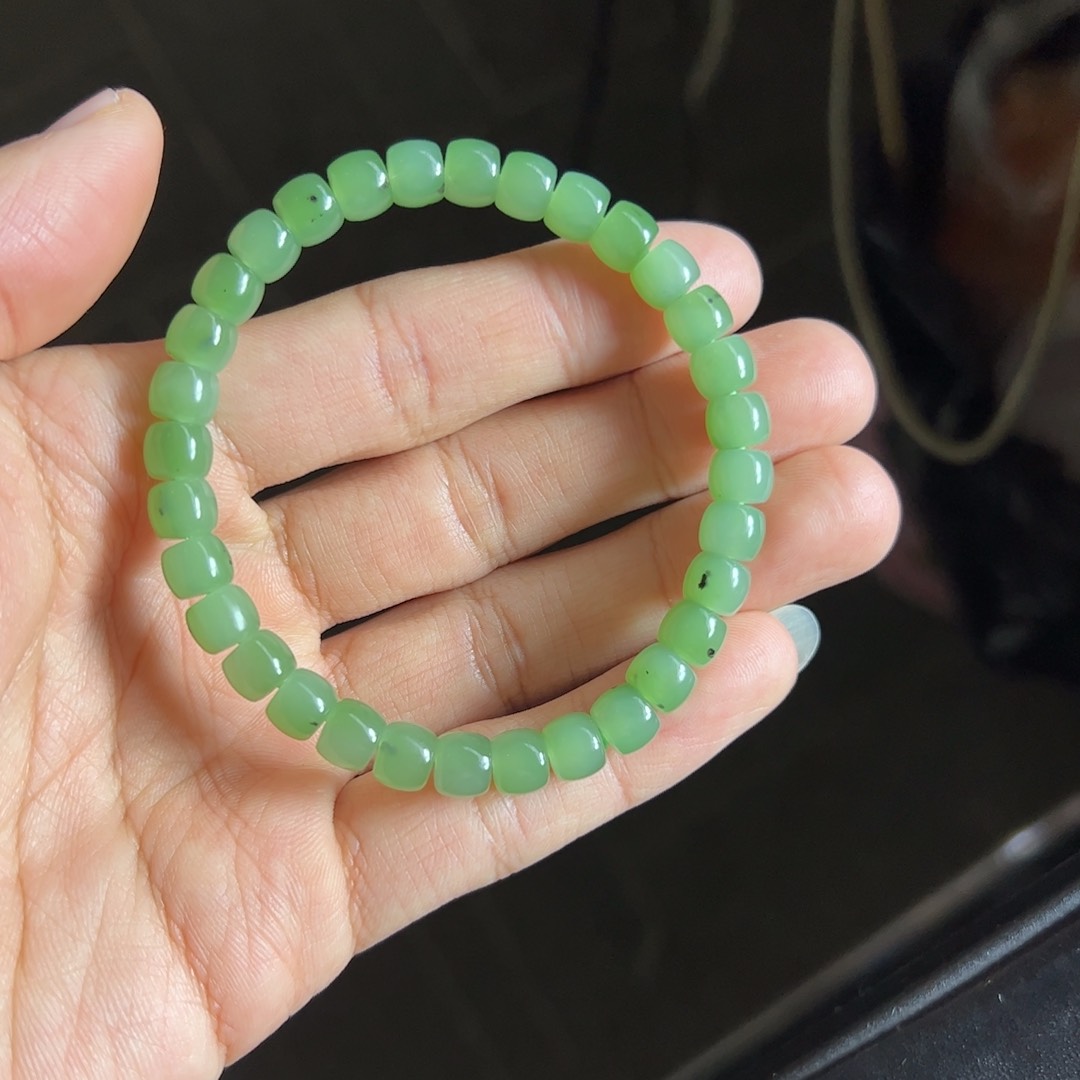 和田玉手链未镶嵌