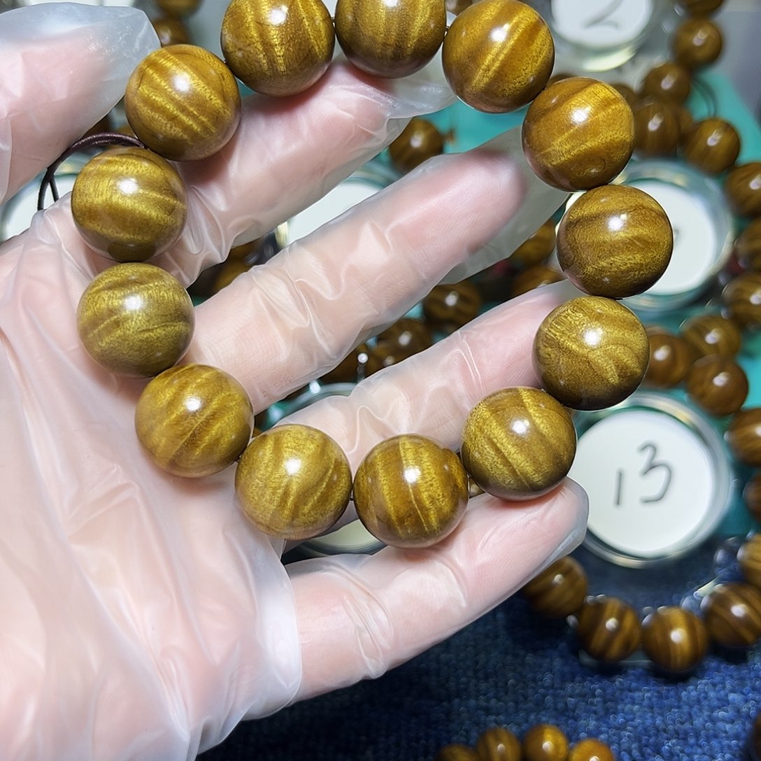 戴***某楠木（金丝楠）手串/手链1.8