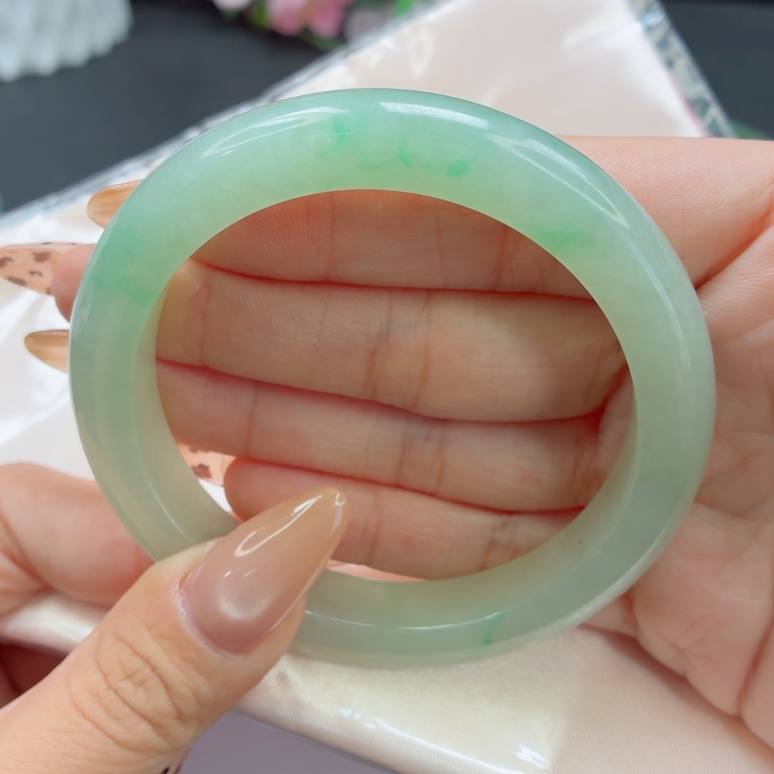 未镶嵌手镯翡翠37