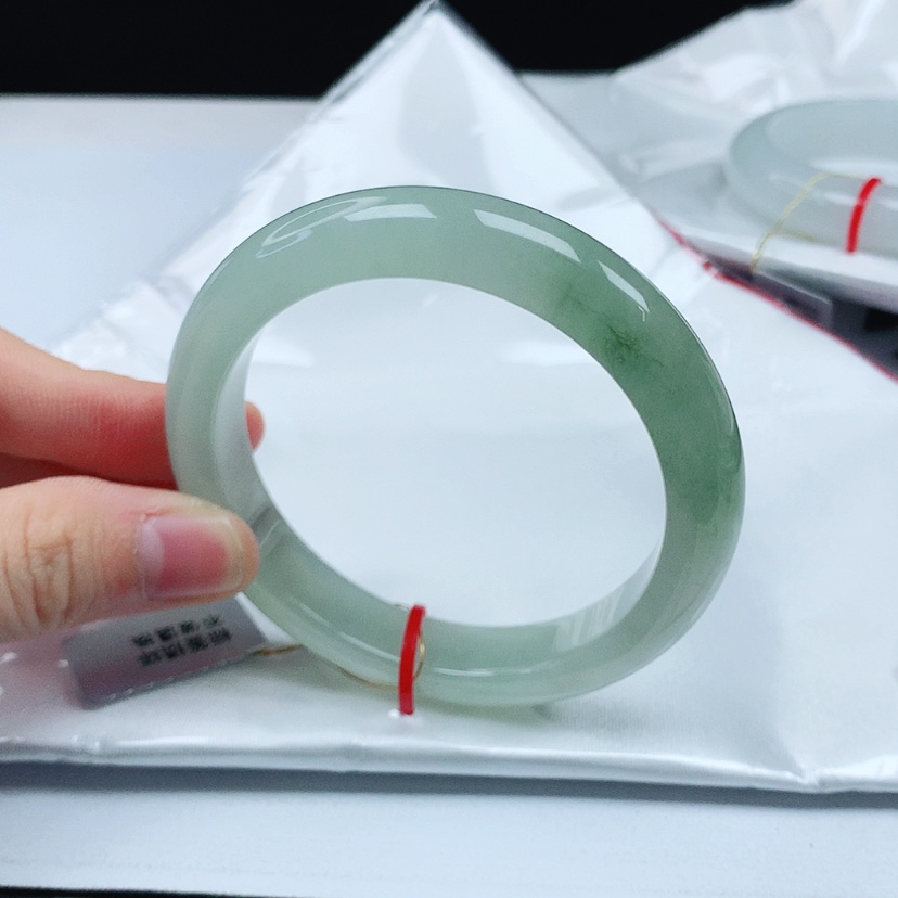 【闪购商品】翡翠手镯未镶嵌天然缅甸a货手镯54+