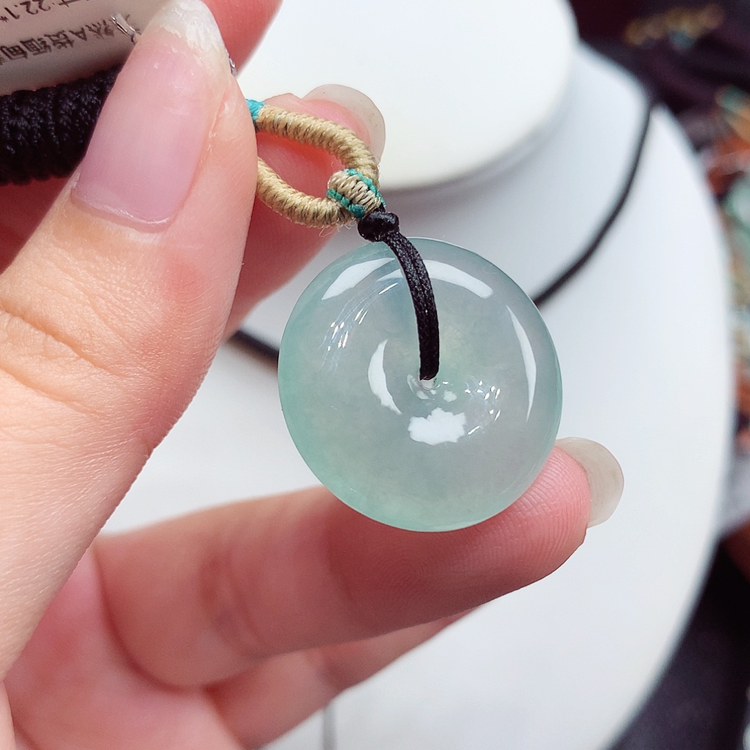 翡翠未镶嵌颈饰翡翠17，22.1/5.6