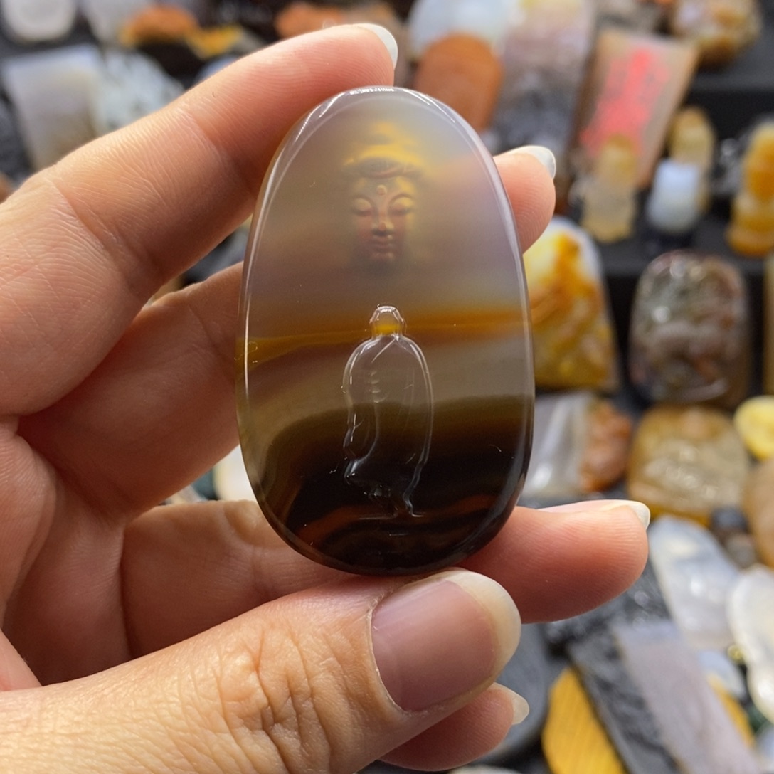 玛瑙/玉髓颈饰未镶嵌大****屋