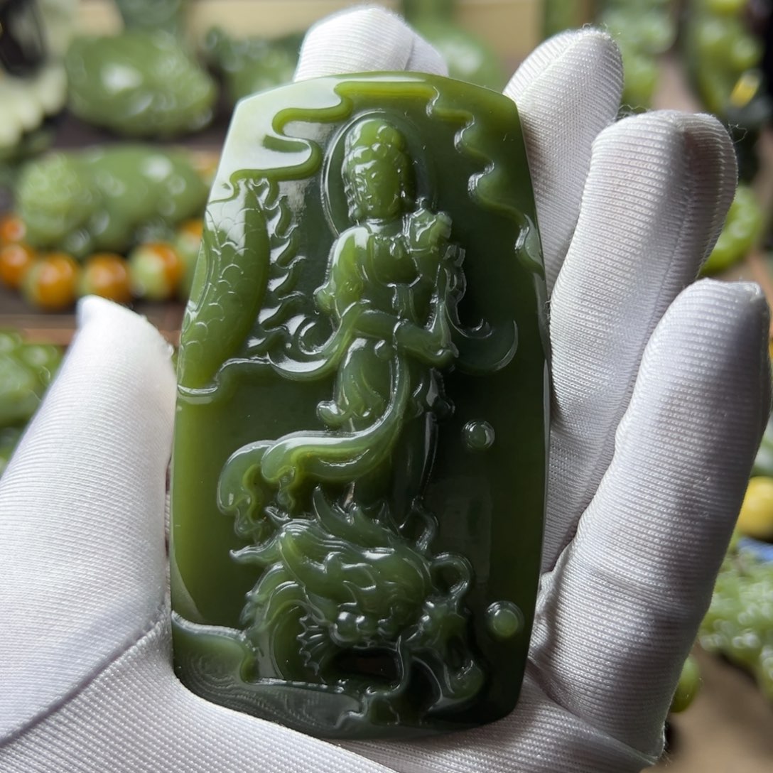 岫岩老玉（透闪石质玉）未镶嵌挂件