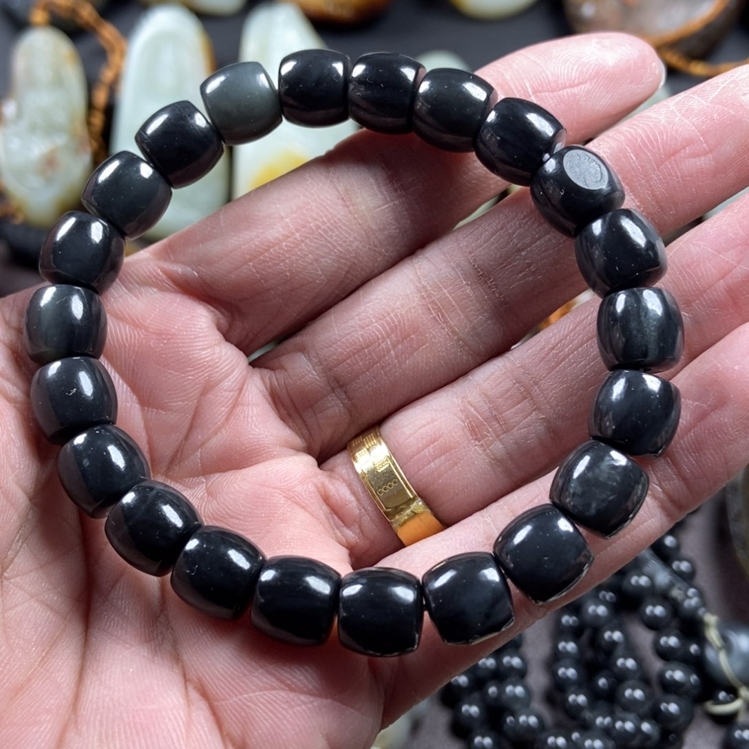 和田玉把件未镶嵌