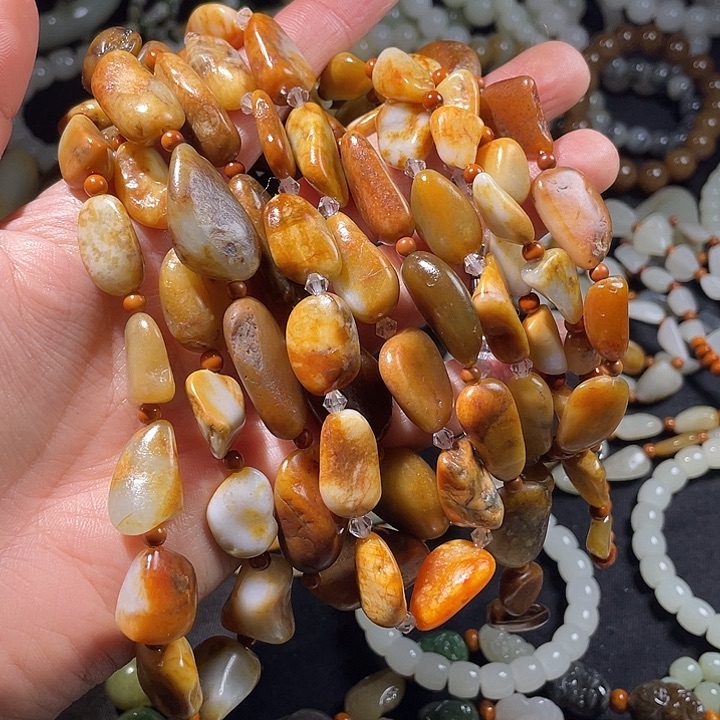 未镶嵌手链和田玉秋*