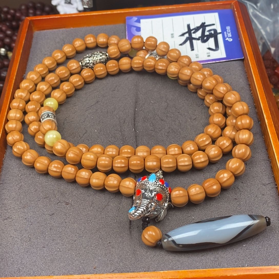 猴头核桃吊坠K****～猴头