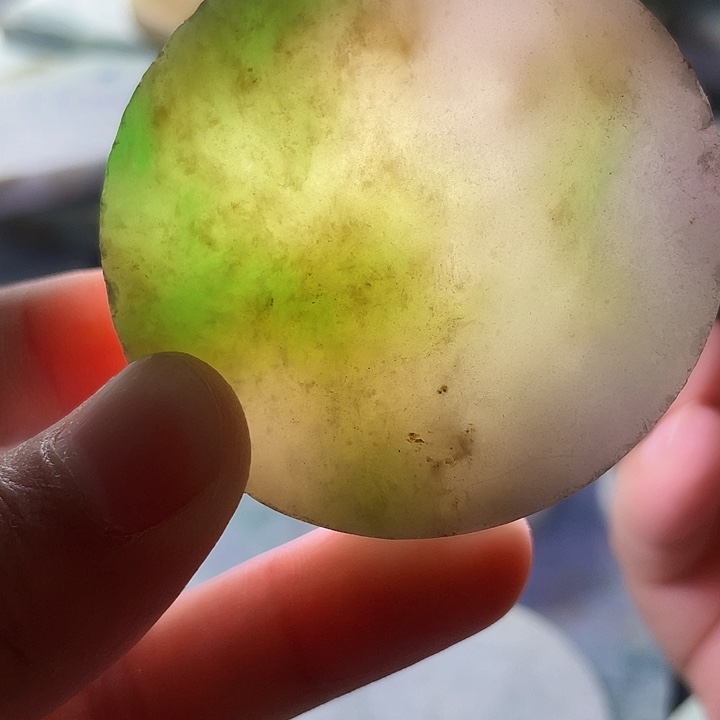 翡翠颈饰未镶嵌毛料47