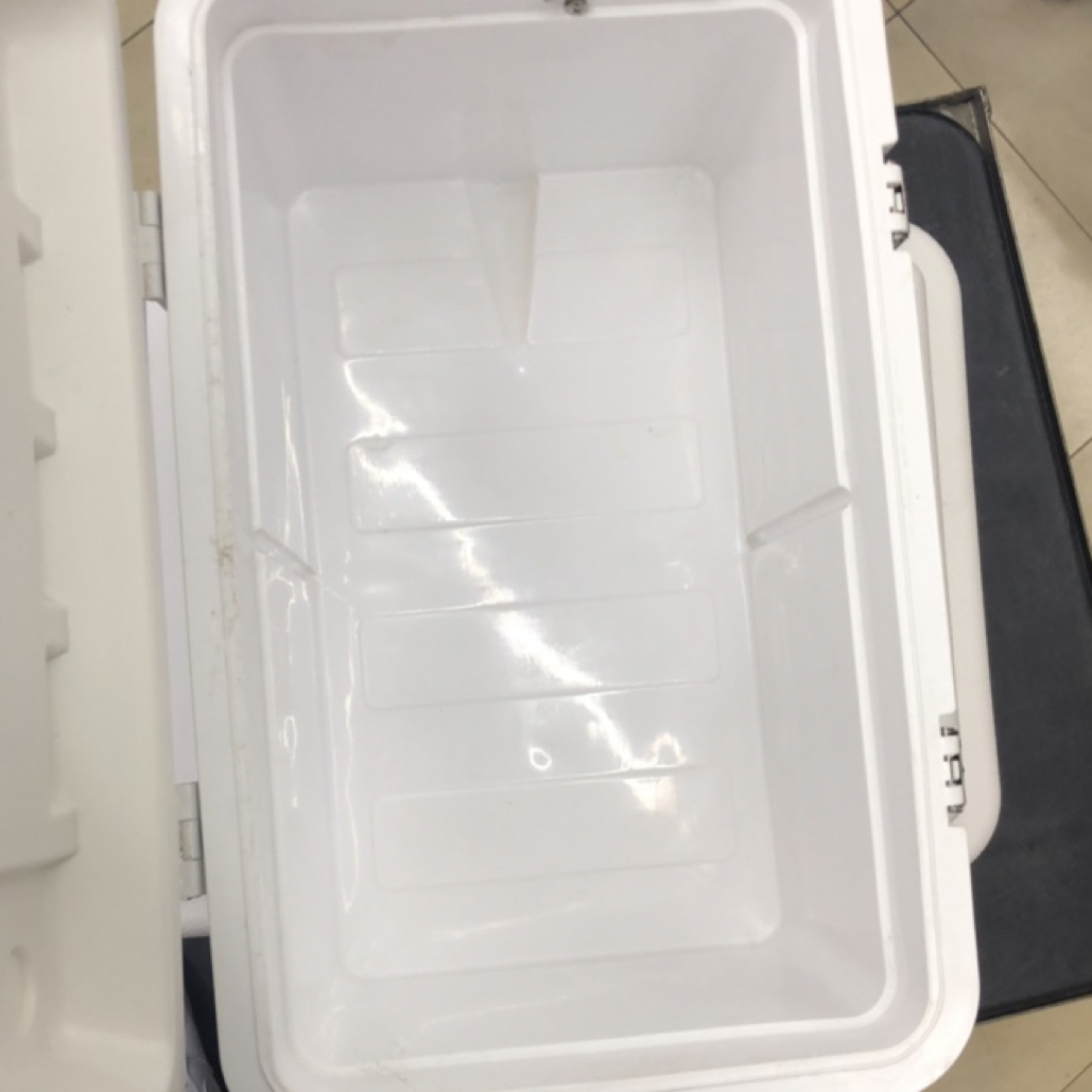 35L高配微瑕保温箱冷藏箱海钓箱