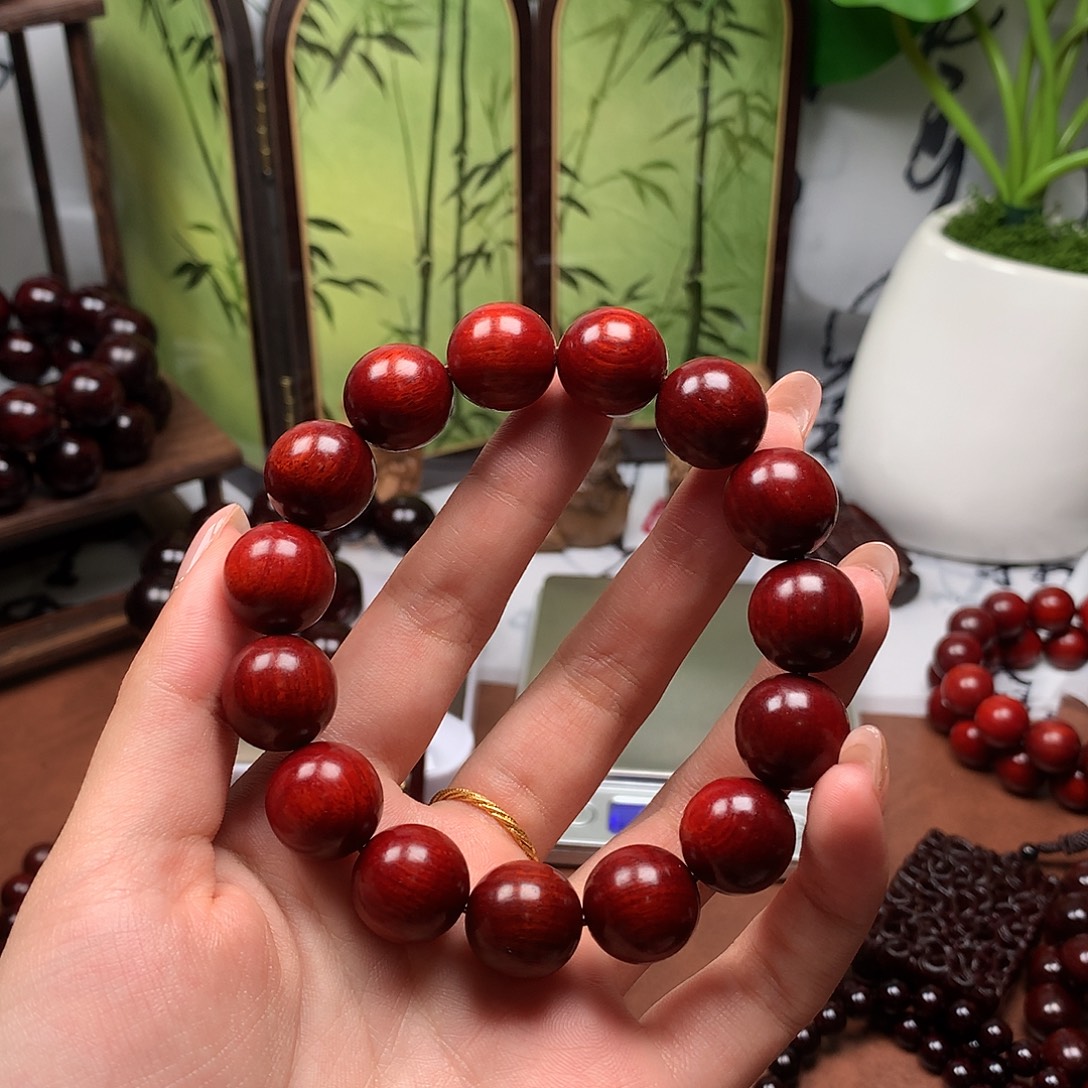 .***V檀香紫檀（小叶紫檀）1.5泥料