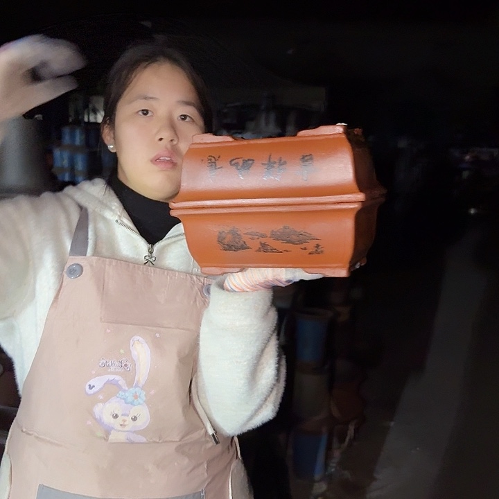 26+26红马槽花盆花盆花盆